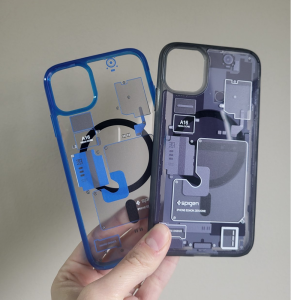 Tech Spigen iPhone 11